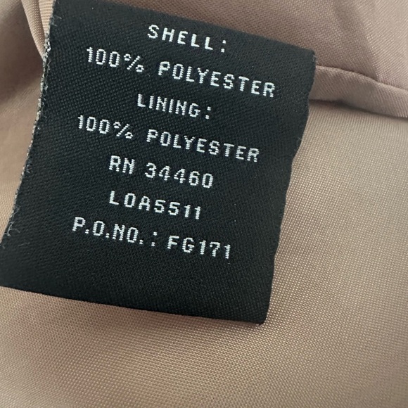 London Fog Limited Edition 3/4 Length Beige Trench Coat - Picture 14 of 16